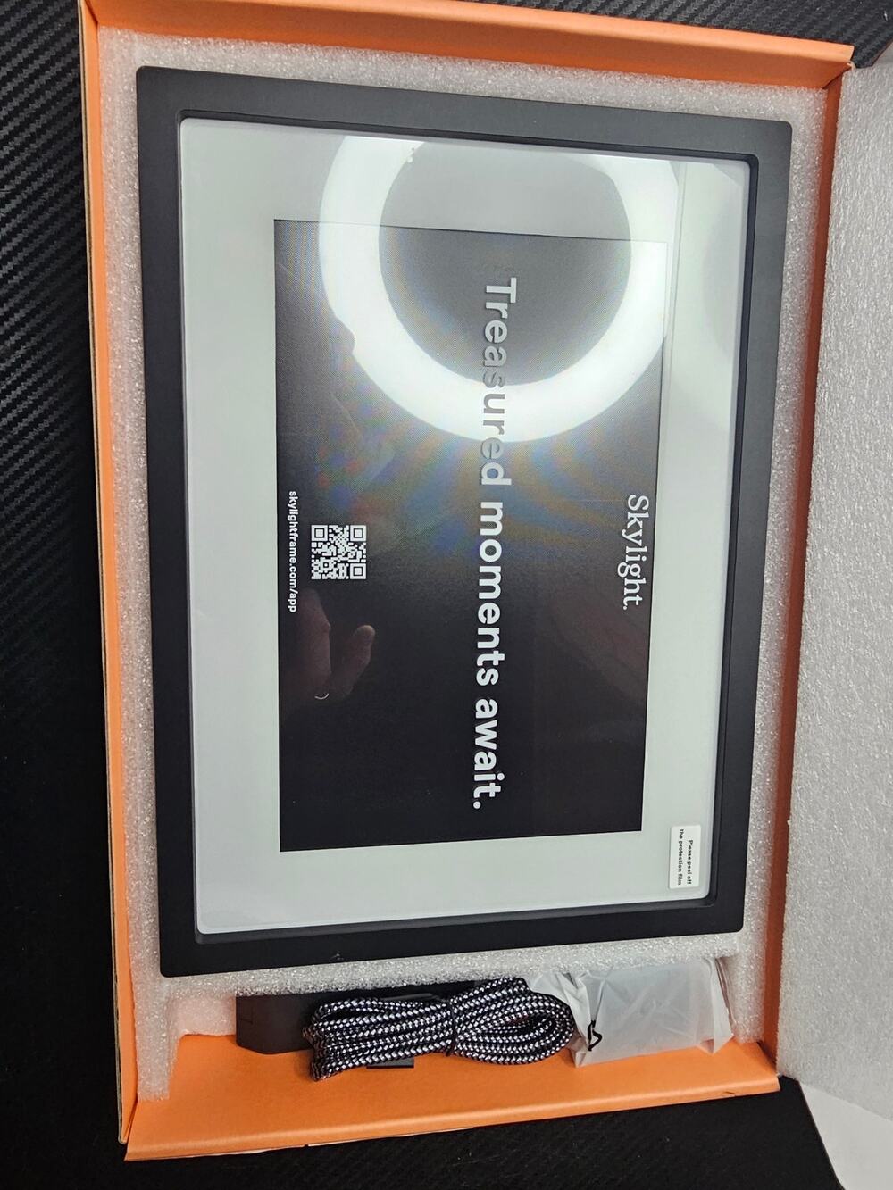 Skylight Digital Picture Frame, Load from Phone Capability, 10" Black